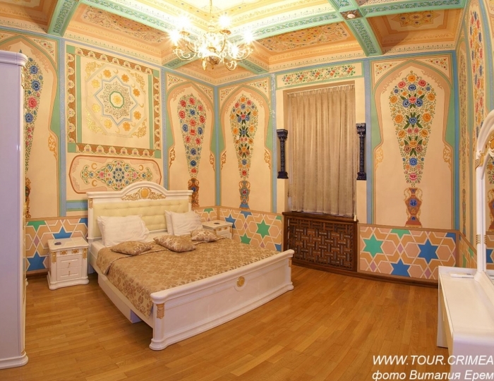 Апартаменты 4-местные 3-комнатные 2 этаж - Санаторий «Узбекистан» Ялта