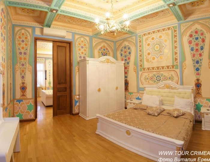 Апартаменты 4-местные 3-комнатные 2 этаж - Санаторий «Узбекистан» Ялта